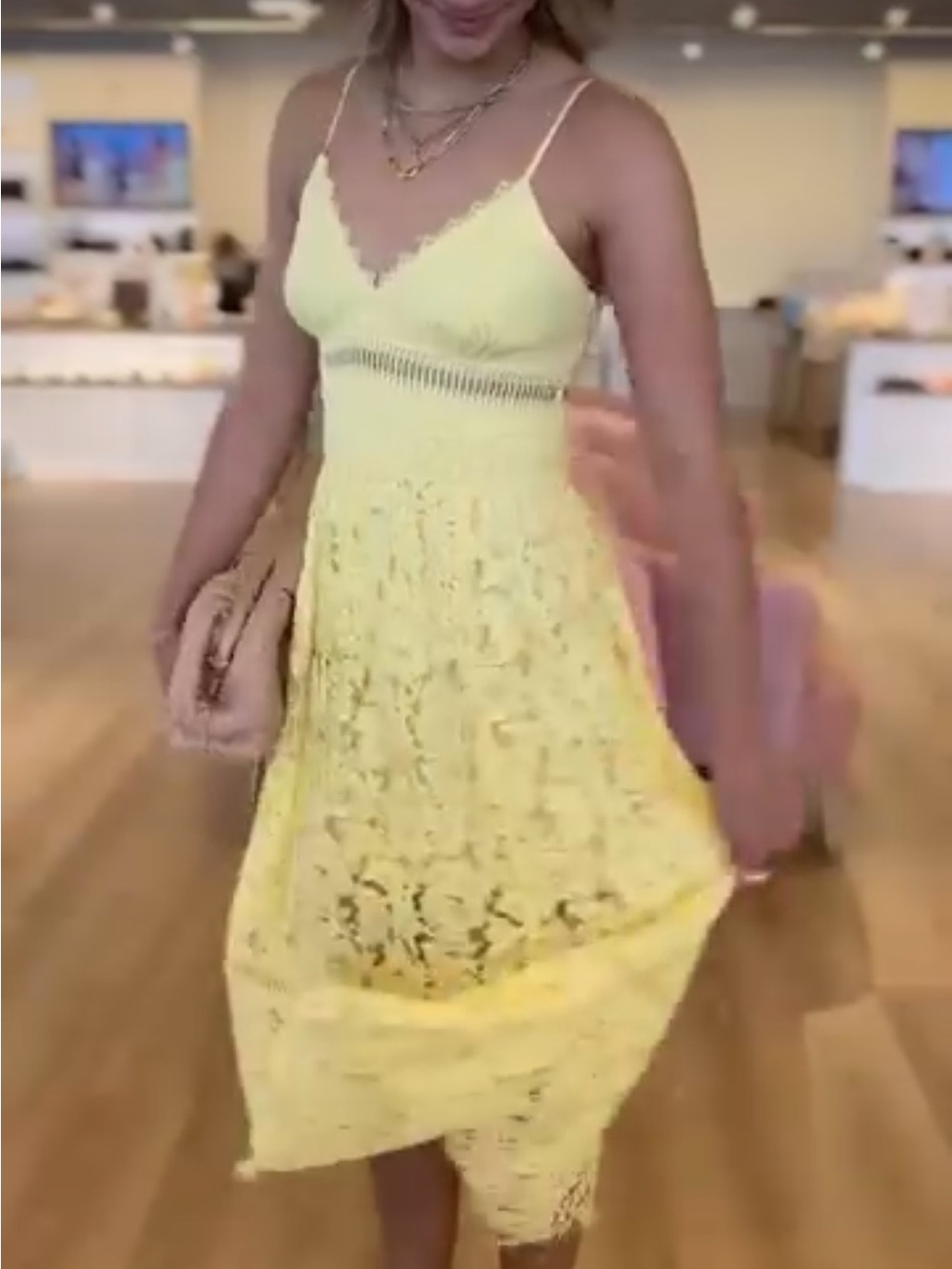 NEW GENERATION LOVE emma lace maxi dress in yellow - Picture 4 of 14